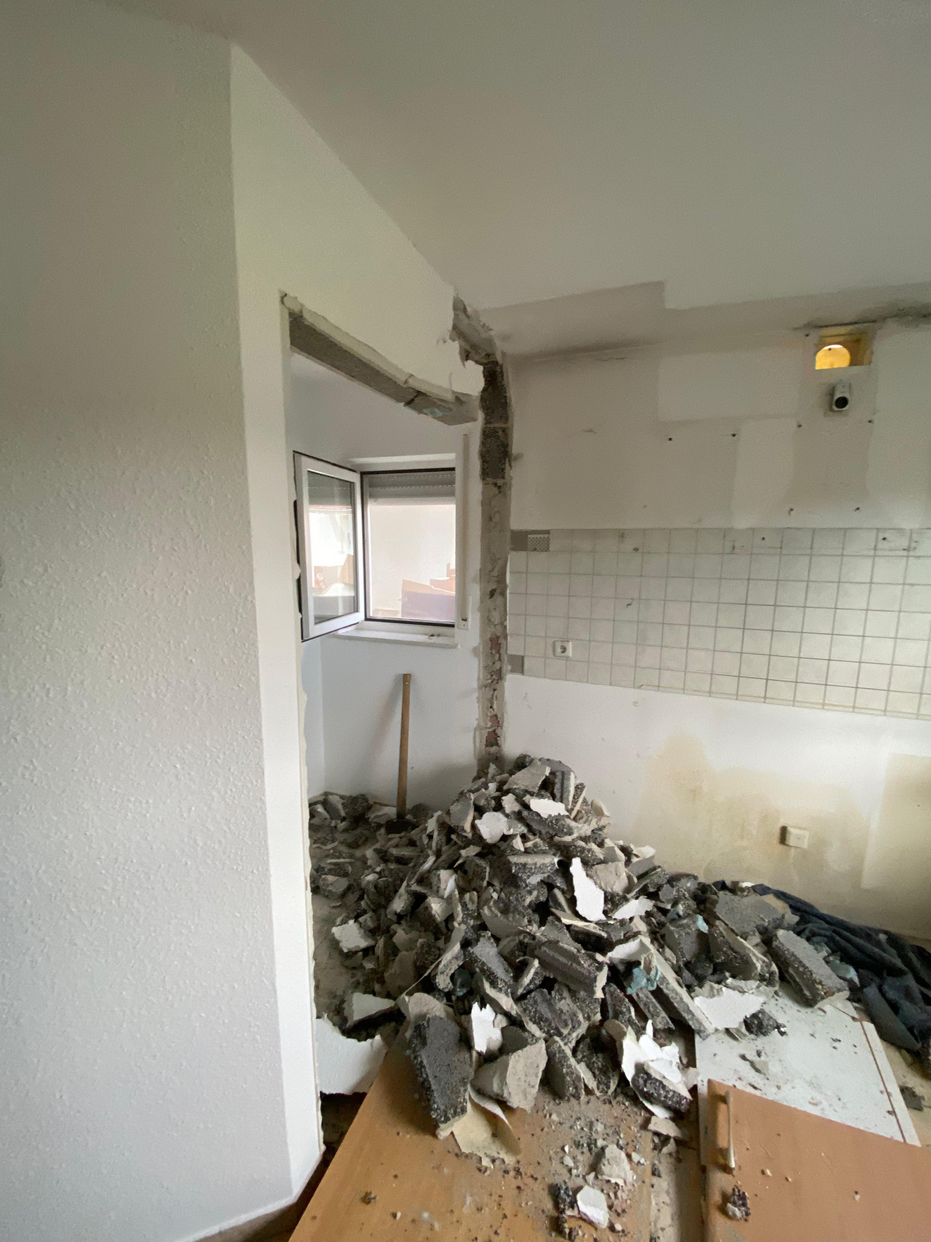 Wohnzimmer Decke – Vorher 2